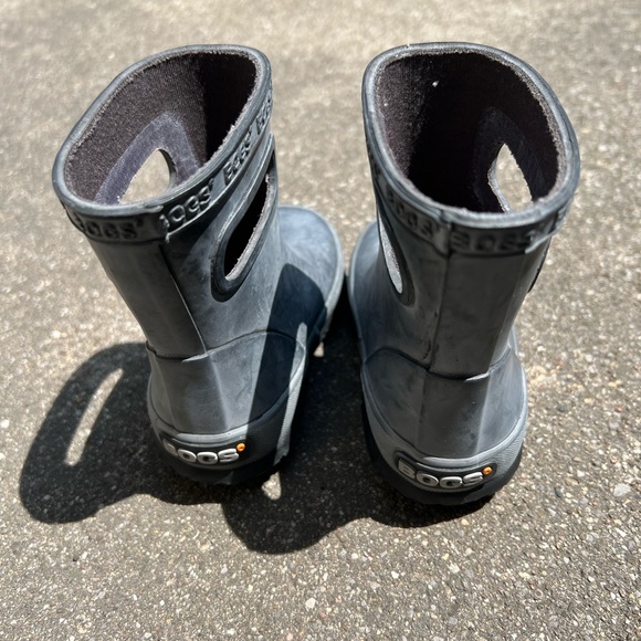 Bogs Infant Rain Boot Size 5 - Picture 4 of 10